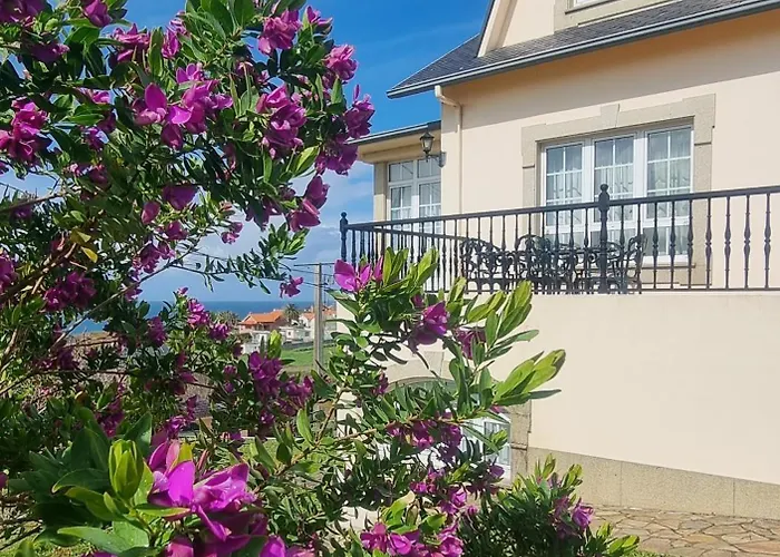 Siete Playas Surf House